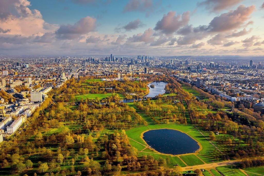 Brilliant 3 Bedroom's In Hyde Park With Elevator - 1 Flight Of Stairs Only Apartamento